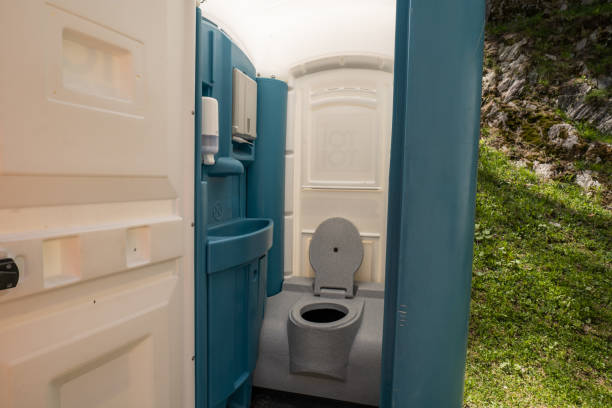 Portable Toilets for Disaster Relief Sites in Ridgecrest, FL